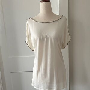 Chic Ivory Women's Top with Chain Accents